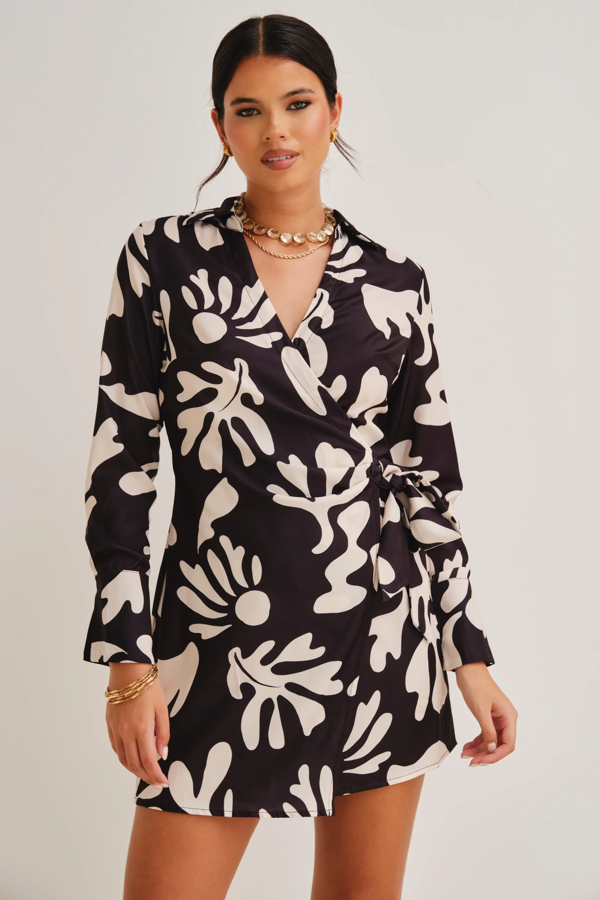 Hattie Wrap Dress Black/Sand - Mc Mu