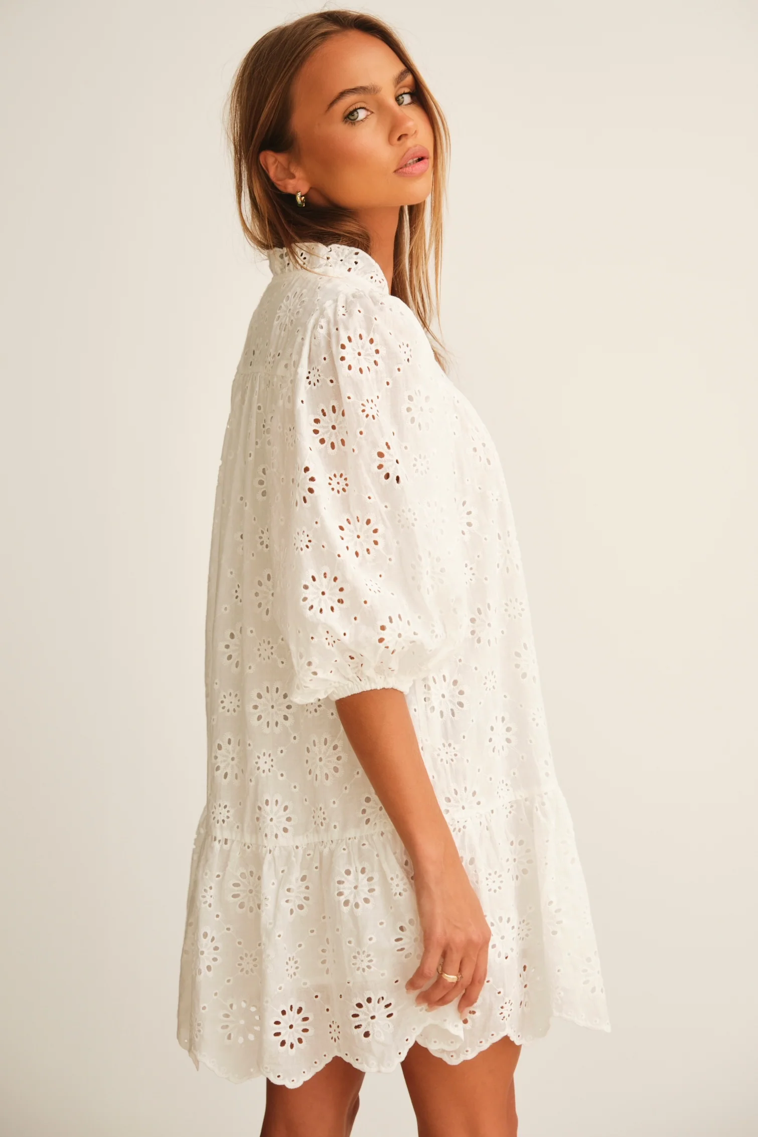 ELVIE MINI DRESS  WHITE - Mc Mu
