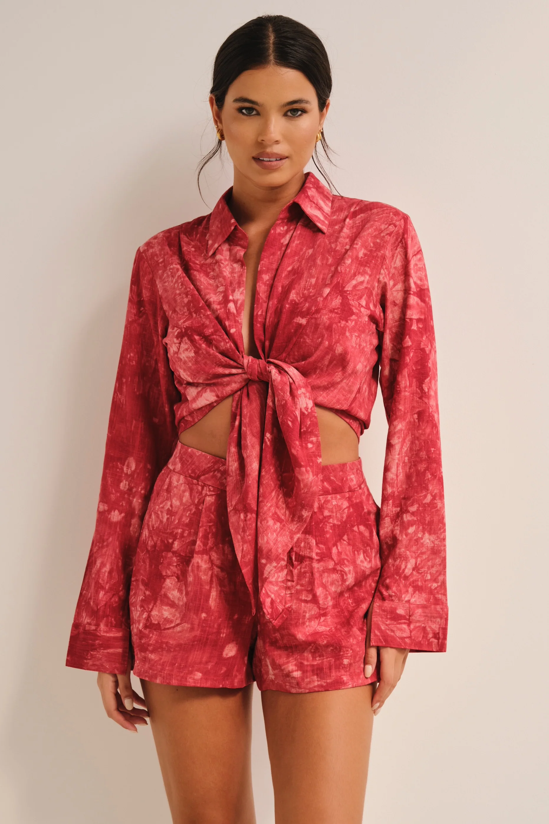 Aura Linen Tie Front Shirt Tie Dye Red - Mc Mu