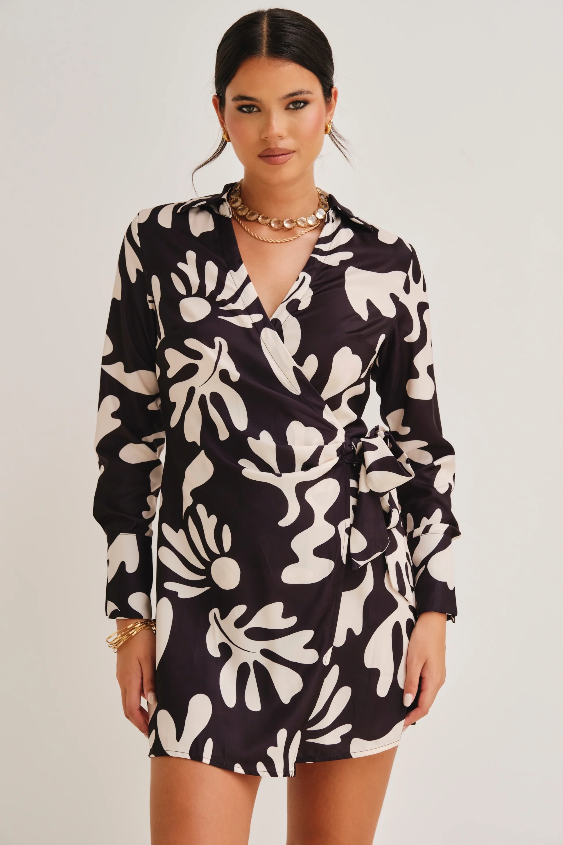 Hattie Wrap Dress Black/Sand - Mc Mu